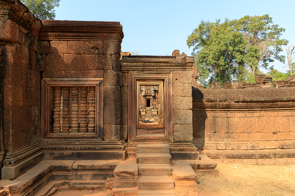 Banteay_Srei1