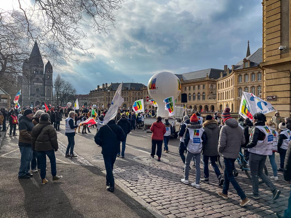 Manif-1